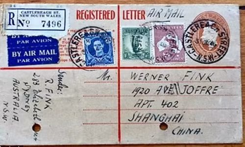 "Đây là những giấy tờ quan trọng của một gia đình Do Thái đào thoát khỏi Đức quốc xã bằng cách đi qua Thượng Hải rồi đến Sydney, Australia", bà Blackwell nói.