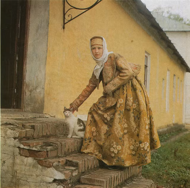 Vẻ đẹp trong sáng của một cô gái Liên Xô năm 1979.