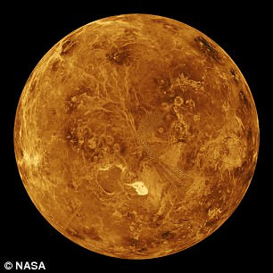 Khi ấy, Trái đất sẽ sớm không còn là nơi lý tưởng cho con người sinh sống.