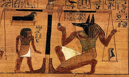 Một vị thần khác của người Ai Cập cũng mang hình hài của loài chó là Anubis. Vị thần này có thân nam giới và đầu chó rừng.