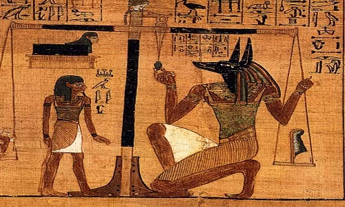 Một vị thần khác của người Ai Cập cũng mang hình hài của loài chó là Anubis. Vị thần này có thân nam giới và đầu chó rừng.