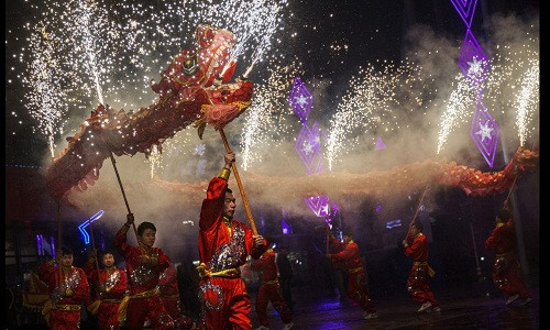 Tết truyền thống của người Trung Quốc sẽ diễn ra trong 15 ngày và mỗi ngày đều mang một ý nghĩa khác nhau. Trong đó, 3 ngày đầu tiên của năm mới là quan trọng nhất.