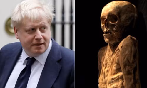 Các nhà khoa học qua nghiên cứu DNA đã khẳng định đến 99,8% rằng xác ướp này là của bà Anna Catharina Bischoff - tổ tiên 9 đời của đương kim Ngoại trưởng Anh Boris Johnson (trái). Nguồn: SRF