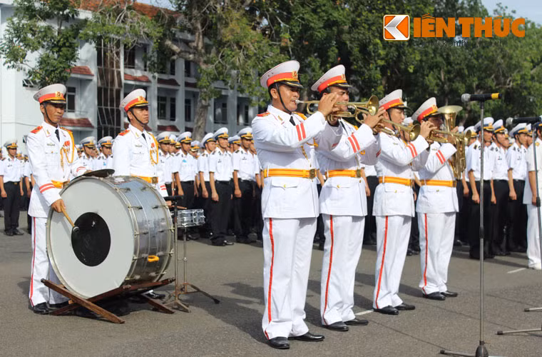 Đội quân nhạc Học viện Hải quân, thành phần không thể thiếu tại các buổi lễ lớn.