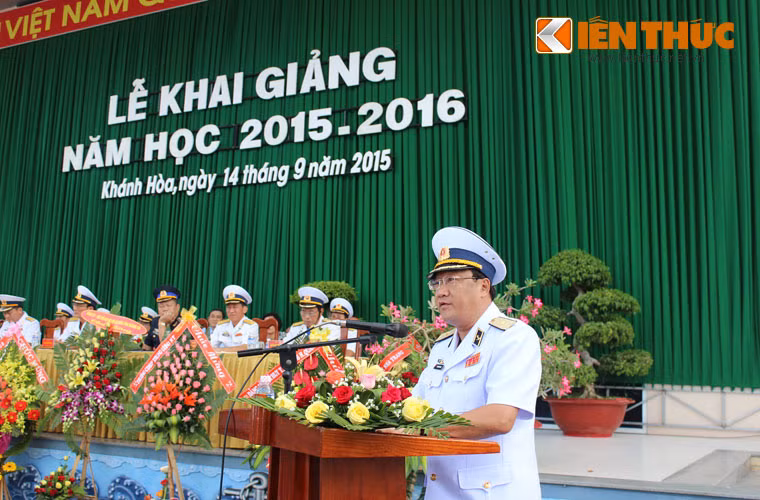 Chuẩn Đô đốc Phạm Hoài Nam, Tư lệnh Hải quân phát biểu tại Lễ Khai giảng.