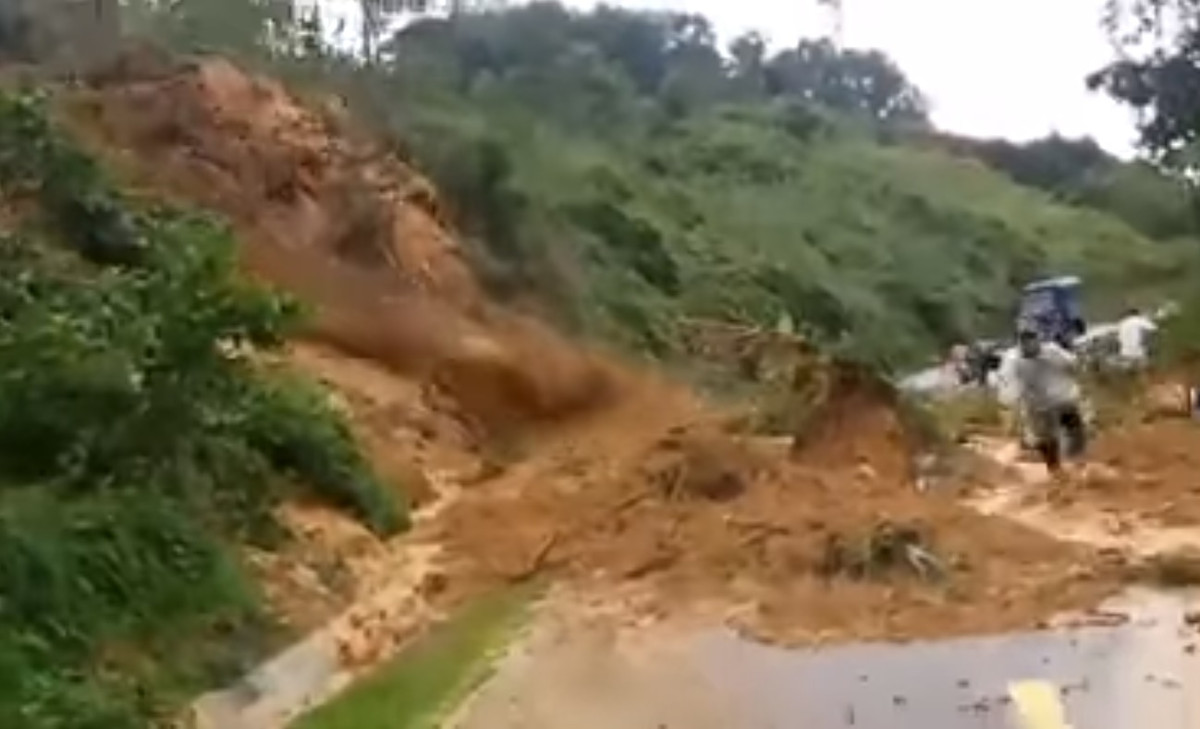 Them vu sat lo dat o Bac Tra My, mot nguoi mat tich