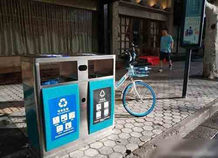 Sinh con trong nha nghi, co gai vut vao thung rac roi dat cho cung ve-Hinh-2