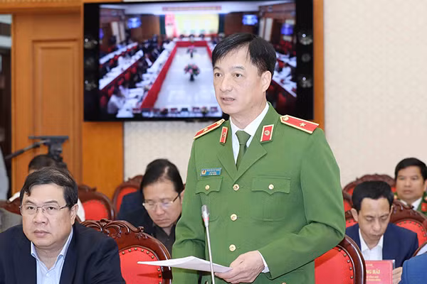 Thu truong Bo CA: Nhieu an tham nhung co “vung cam, nhay cam” duoc xu nghiem