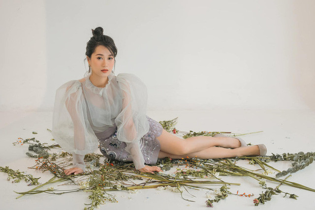 Hai nguoi dep tung song chung nha voi Truong Giang la ai?-Hinh-4