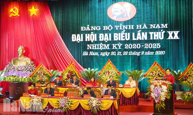 9 nu Bi thu Tinh uy; 28 Bi thu Tinh uy the he 7X