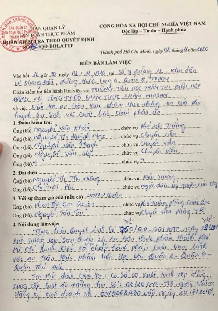 Bua an ban tru “eo uot” tai Truong Tran Thi Buoi: Co dam bao ATTP?-Hinh-2