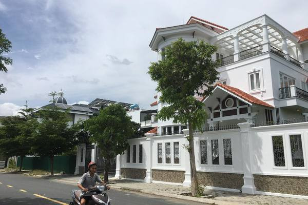 Nguyen Bi thu Thanh uy Nha Trang bi tan cong: Lo dien hung thu