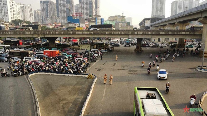 Ha Noi tang cuong xu ly xe may vi pham dip cuoi nam