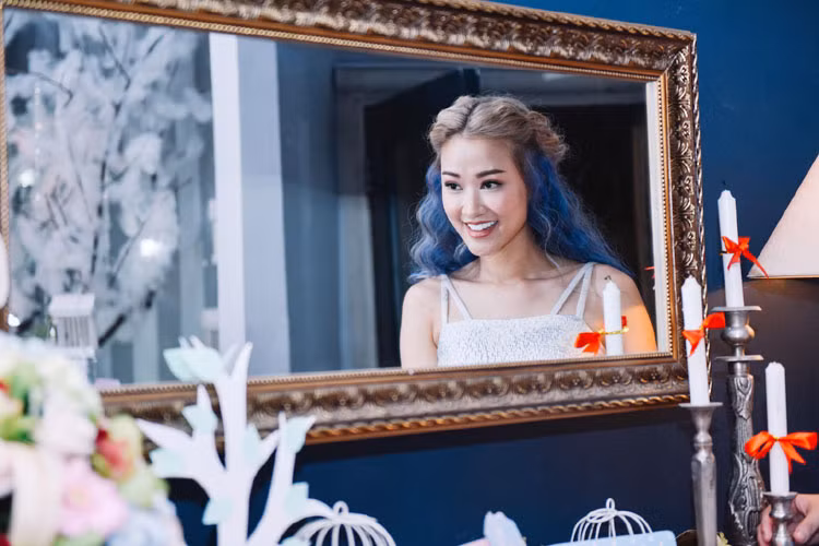 Trong buổi tiệc, ngoài sự tham gia của người thân, bạn bè thân thiết, Maya rất hạnh phúc khi: Producer Javix, DJ Take, biên đạo Tô Lâm, người mẫu Thái Hà, Kim Dung… đã sắp xếp thời gian để đến chung vui, chúc mừng tuổi mới bé Bồ Câu.