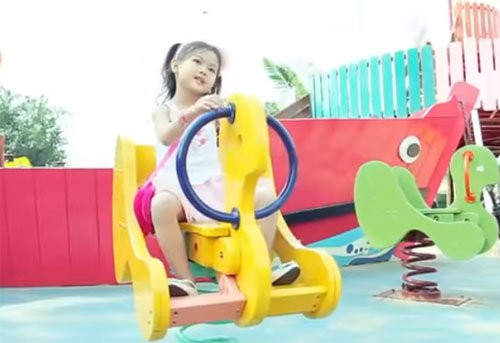 Bao An vuot mat Son Tung lap ky luc 100 trieu view-Hinh-2