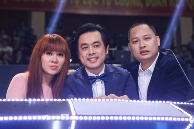 Giám khảo Lưu Thiên Hương, Dương Khắc Linh và Nguyễn Hải Phong không quá khó tính trong đêm thi cuối The Remix. Thay vào đó, họ dành nhiều lời động viên và khuyến khích nỗ lực của thí sinh.