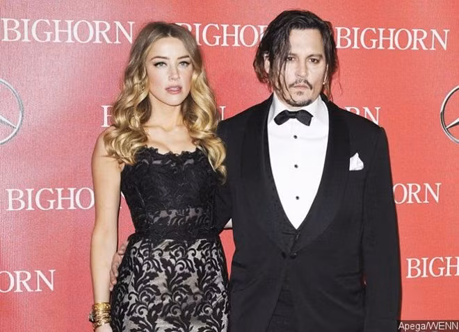 Giua scandal Johnny Depp tiec tung voi gai la luc rang sang-Hinh-3