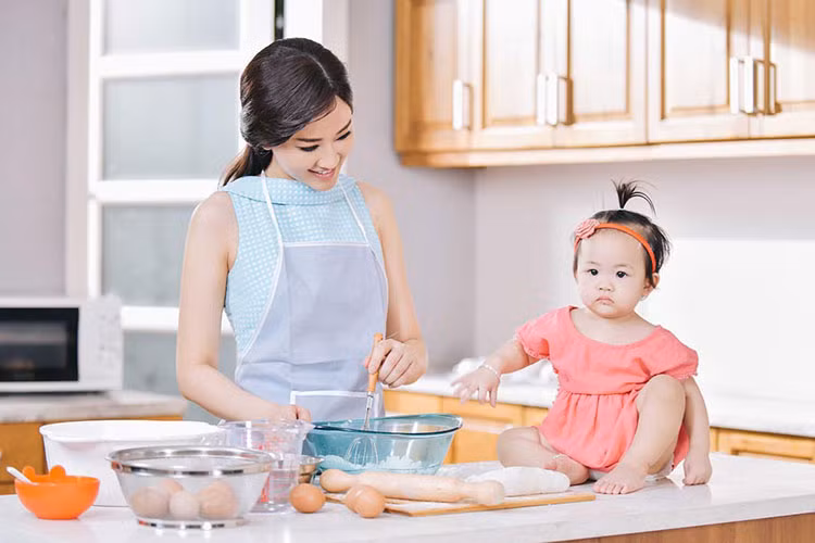 Maya Trang Tran Van Hugo ke chuyen tinh mau tu mung 8 thang 3