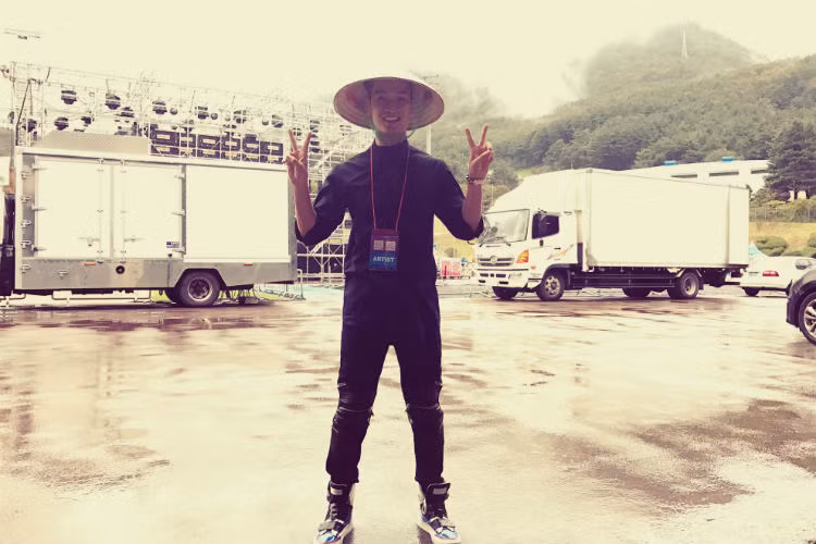 Slim V ghi diem khi trinh dien tai Asia Song Festival 2016