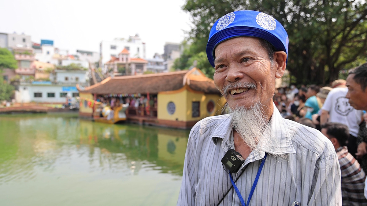 Bác Nguyễn Huy Kỷ, ban tổ chức hội làng chia sẻ: "Trong 2 năm dịch không được tổ chức, năm nay hết dịch được Nhà nước đồng ý cho tổ chức lễ hội trở lại, người dân ai cũng hồ hởi, háo hức, tham gia rất đông".