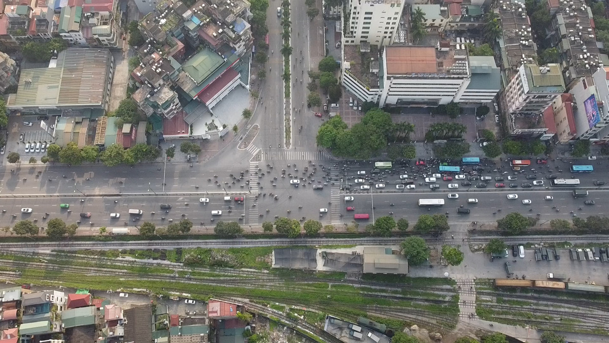 Dự án hầm chui nút giao Giải Phóng - Kim Đồng nhằm giải quyết tình trạng ùn tắc giao thông trên địa bàn thành phố.