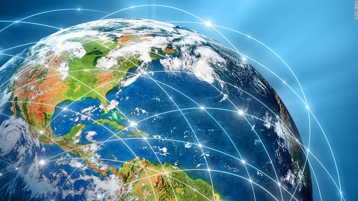  3. Internet cho mọi người: Google đang chậm rãi phát bóng bay Internet "siêu to khổng lồ" đến những khu vực hẻo lánh trong khi Facebook từng có kế hoạch dùng drone cung cấp mạng Internet đến vùng sâu vùng xa. Gần nhất, chúng ta có SpaceX và Amazon với dự án cung cấp Internet cho nhân loại bằng cách sử dụng vệ tinh nhân tạo.