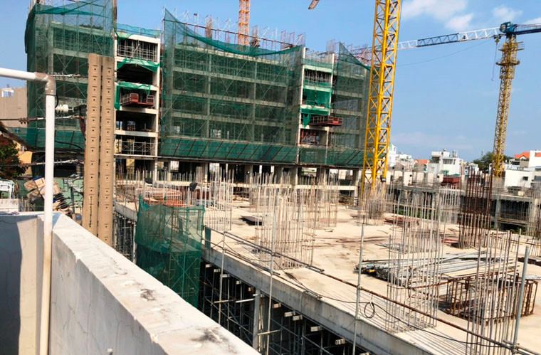 Liên quan đến vụ việc, UBND quận 8 đã có văn bản đề nghị Công ty Thái Bảo và Công ty Dịch vụ công ích quận 8 hoàn trả phần góp vốn ứng trước để mua chung cư Asa Light cho các khách hàng không thuộc đối tượng di dời nhà, đất, ven kênh rạch theo quy định và sẽ có phương án xử lý việc chủ đầu tư làm sai.