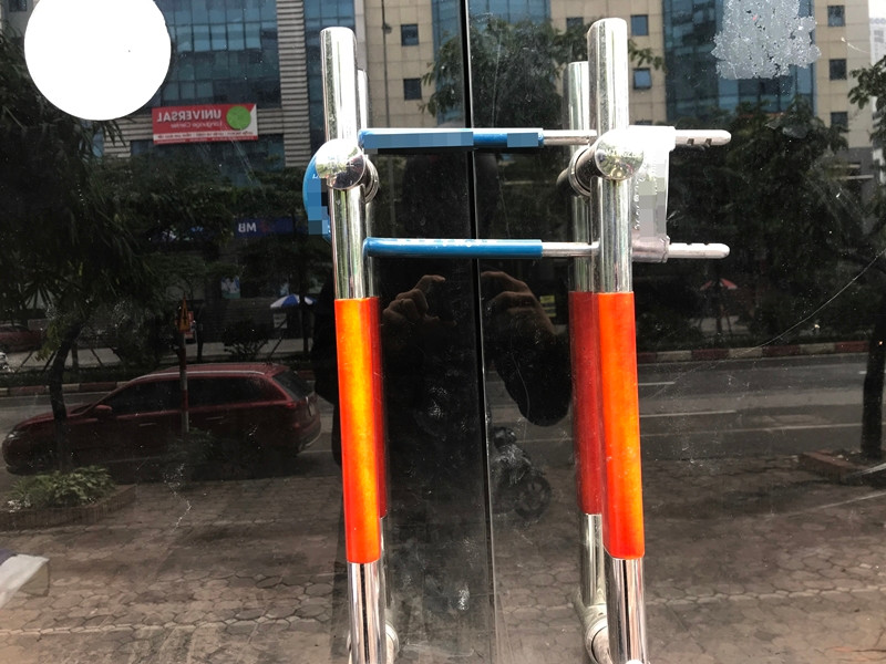 Tại địa điểm trả lại mặt bằng này trước kia là một nhà hàng chuyên kinh doanh các món ẩm thực về gà.