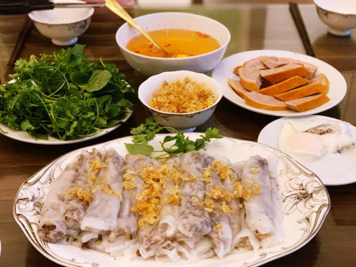 Ong bo dam chi 6 meo trang banh cuon bang noi hap sieu dinh