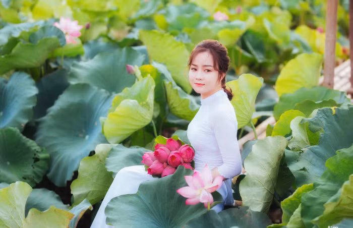 Nhan vien ngan hang mach cach lam siro man tuyet ngon