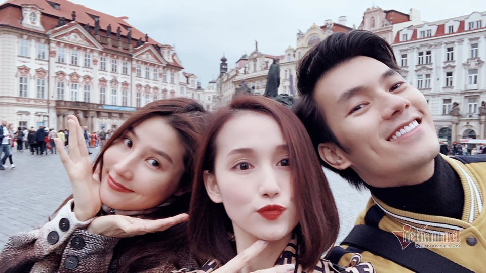 Bộ ba Lã Thanh Huyền - Nhan Phúc Vinh và Diễm My 9X trong những ngày quay tại CH Séc.