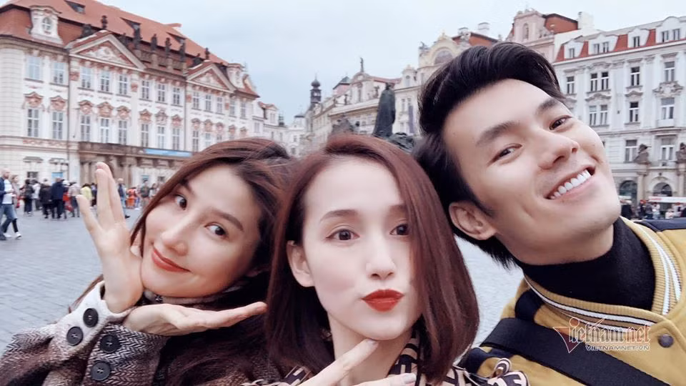 Bộ ba Lã Thanh Huyền - Nhan Phúc Vinh và Diễm My 9X trong những ngày quay tại CH Séc.