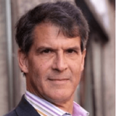 Eben Alexander là tiến sĩ, bác sĩ phẫu thuật thần kinh có hơn 20 năm kinh nghiệm, trong đó có 15 năm làm việc tại Đại học y khoa Harvard của Mỹ. Ông gây chú ý khi thuật lại trải nghiệm cận tử của bản thân.