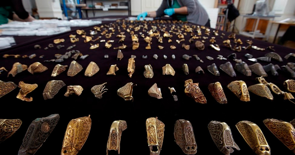 Các nhà khảo cổ cho biết số cổ vật trên có niên đại vào giữa thế kỷ 6 - 7. Chúng được chôn xuống lòng đất trong giai đoạn từ năm 650 - 675.