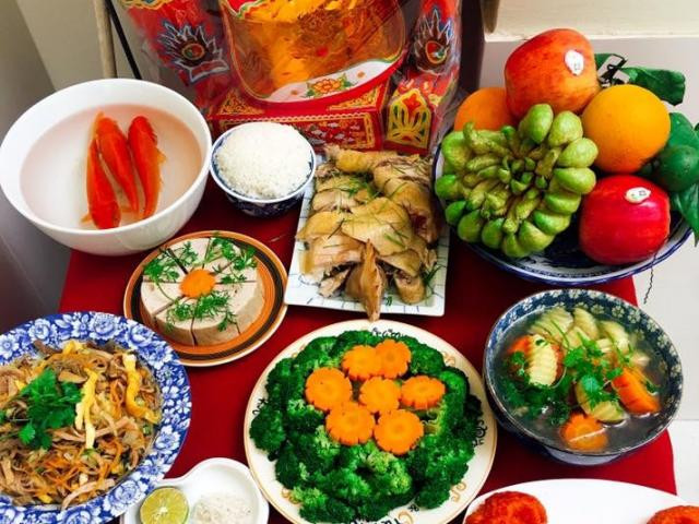 Ngày 18 tháng Chạp (tức 28/1/2024 Dương lịch): Ngày Đinh Mão, là ngày Hoàng Đạo. Các khung giờ đẹp gồm: Tý: 23h - 1h; Dần: 3h - 5h; Mão: 5h - 7h; Ngọ: 11h - 13h; Mùi: 13h - 15h; Dậu: 17h - 19h.