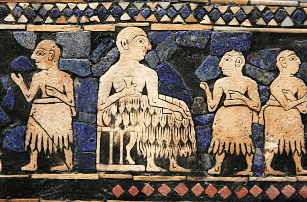 Theo giới nghiên cứu, chữ hình nêm của người Sumer là một trong những hình thức diễn tả bằng chữ viết được biết tới sớm nhất trong lịch sử nhân loại, xuất hiện vào khoảng thế kỷ 30 trước Công nguyên.