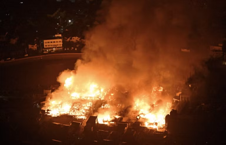 Bởi lẽ, trong thời gian qua, một số nơi như Thổ Nhĩ Kỳ và Syria đã ghi nhận động vật có hành vi kỳ lạ ngay trước khi động đất và dư chấn. Do đó, một số nhà khoa học cho rằng, động vật có thể cảm nhận được những chấn động nhỏ di chuyển qua Trái Đất vài giây trước khi động đất mạnh xảy ra.