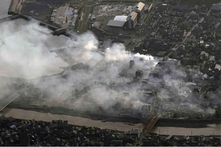 Theo nhà chức trách Nhật Bản, số người thiệt mạng vì trận động đất trên đã tăng lên 30 người (số liệu sáng ngày 2/1). Thảm họa động đất kinh hoàng này đã khiến nhiều ngôi nhà, công trình bị hư hại và thiệt hại nặng ở tỉnh Ishikawa và các tỉnh khác gồm: Niigata, Toyama, Fukui và Gifu.