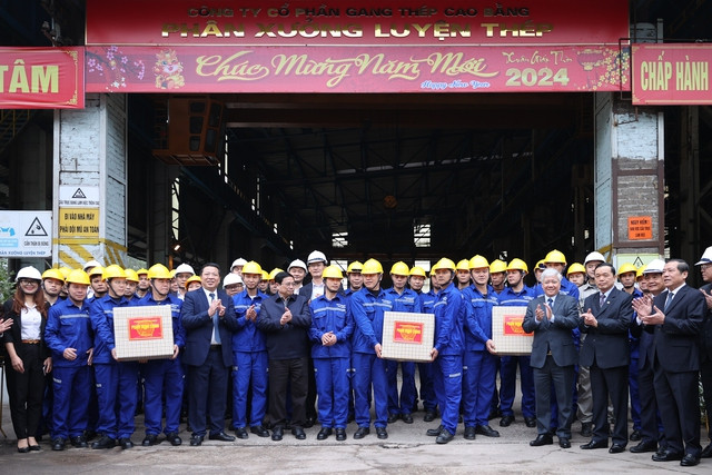 Thu tuong Pham Minh Chinh: Cao Bang can day manh phat trien kinh te cua khau-Hinh-8