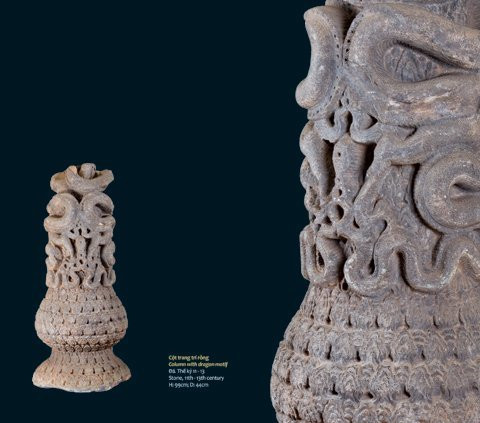 Cột đá được chạm khắc hình rồng thuộc triều nhà Lý (thế kỷ 11 – 13) được khai quật từ Thành Thăng Long (Hà Nội). Cổ vật trang trí hình rồng này được trưng bày trong Bảo tàng lịch sử Quốc gia Việt Nam (Hà Nội). Ảnh: Vietnamnet.
