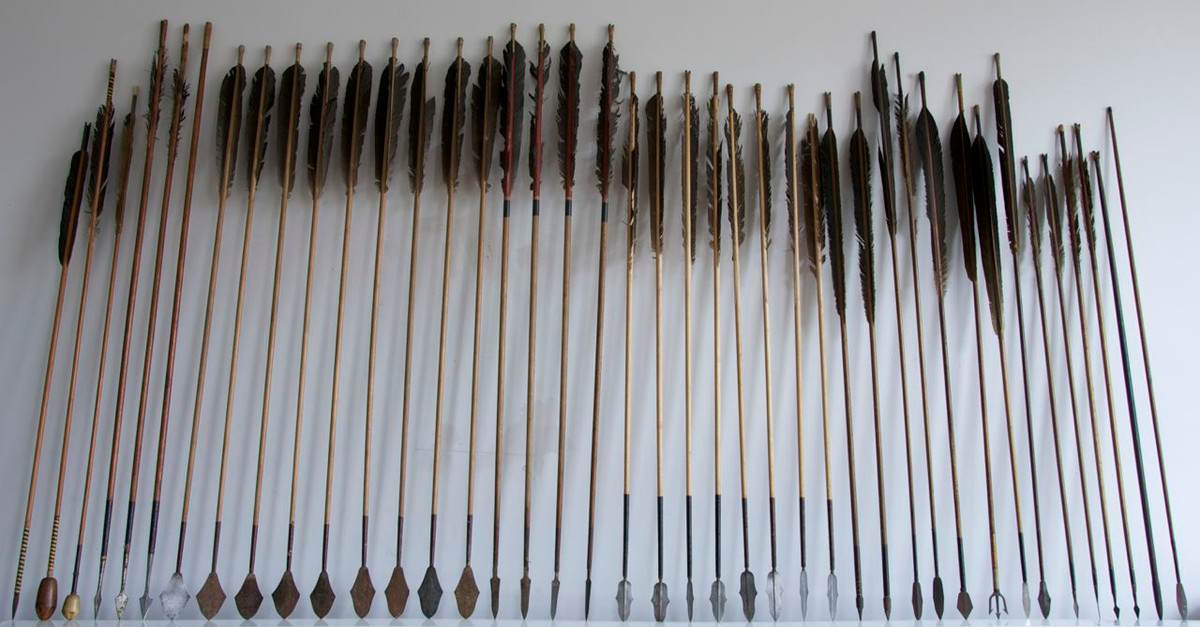 Sau khi nghiên cứu kỹ tình hình, các cung thủ đã luyện tập bắn cung tên theo hình vòng cung hướng về quân địch sẽ gây ra thương vong lớn hơn cho kẻ thù.