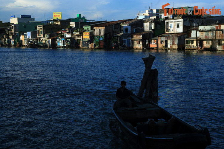 Trong các thập niên sau đó, sông Bảo Định tiếp tục được mở rộng, giữ một vai trò quan trọng về các mặt quân sự, thủy lợi, giao thông và cung cấp một phần nước sinh hoạt cho cư dân trong vùng.
