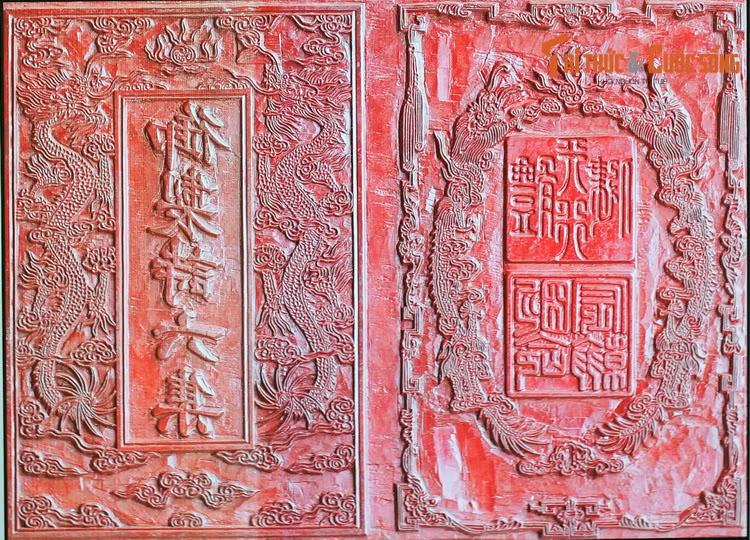 Ngược dòng thời gian, từ nhiều thế kỷ trước, kỹ thuật in khắc mộc bản đã phổ biến khắp ba miền, hình thành nên những khu vực, làng nghề in khắc mộc bản chuyên nghiệp.