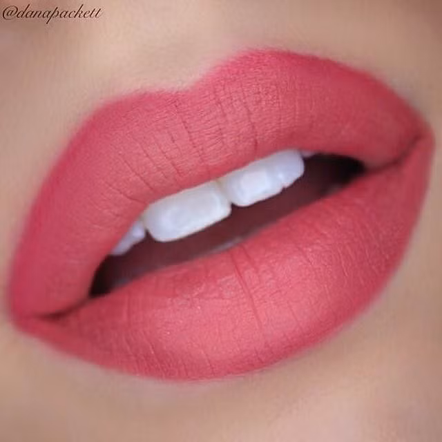 Môi trên và môi dưới nhô ra bằng nhau là người coi trong tình bạn nhưng khá lận đận đường công danh. Ảnh minh họa: Pinterest. (Bài viết chỉ mang tính chất tham khảo, cung cấp nội dung mang tính trắc nghiệm vui cho bạn đọc).