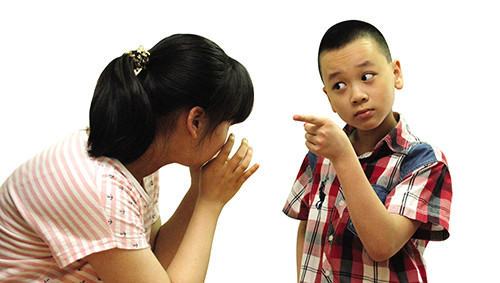 Ly giai “cau am noi doi” va thoi “doc quyen tho cung”