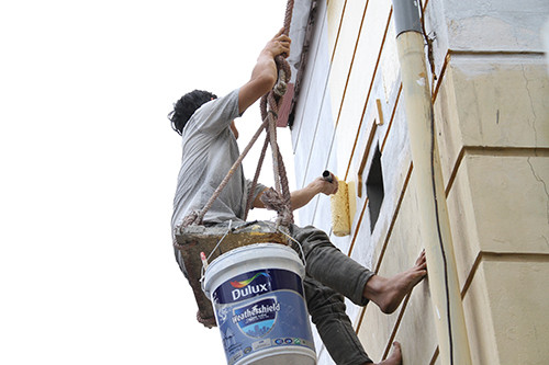 Be mat thich hop son chong tham