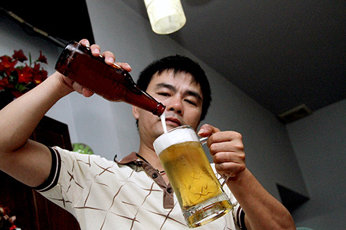 Dáu hiẹu phan biẹt bia giả và bia xịn