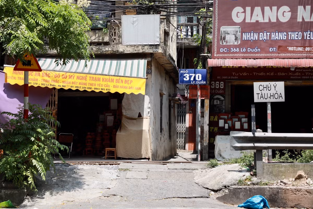 Theo thống kê của ngành đường sắt, tai nạn giao thông liên quan đến các lối đi tự mở chiếm khá lớn, trong khi đó, mạng lưới đường sắt Quốc gia hiện vẫn còn hơn 3.600 lối đi tự mở.