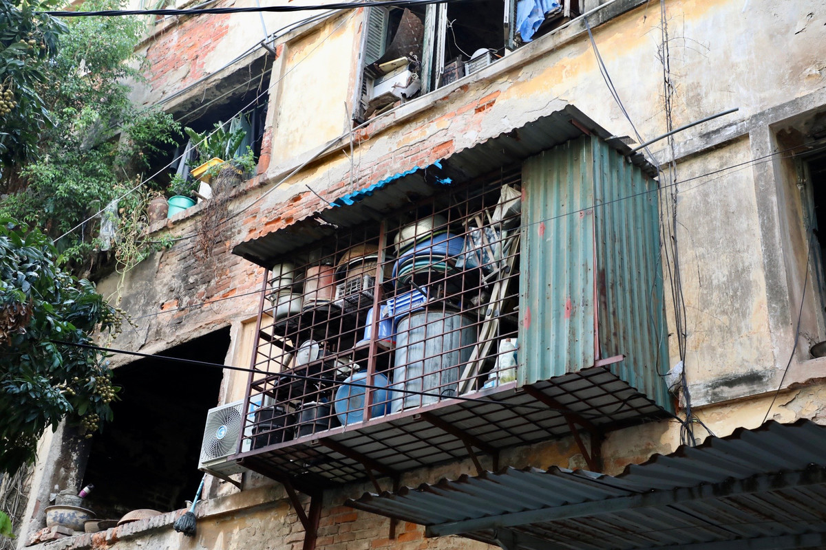 Nhiều hộ cơi nới, xây dựng chuồng cọp.