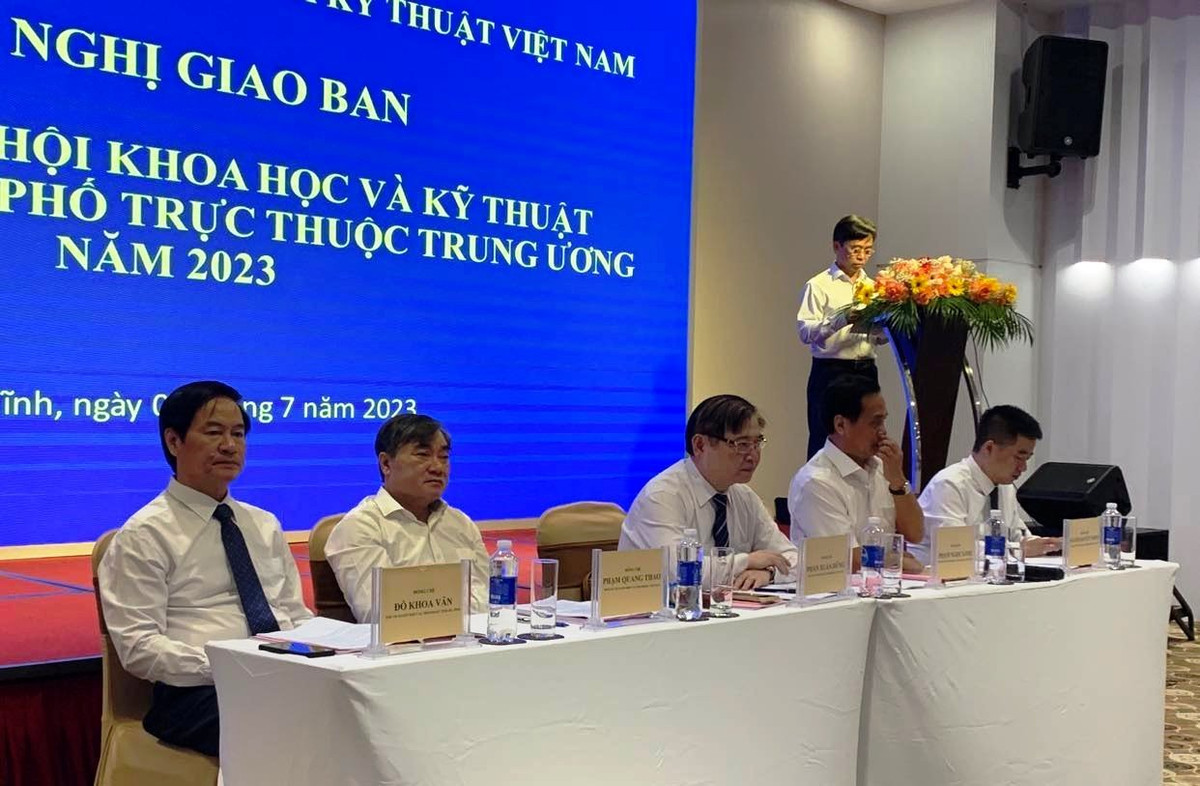 Liên hiệp Các hội KH&KT Việt Nam tổ chức Hội nghị giao ban tại Hà Tĩnh Lien hiep Cac hoi KH&KT Viet Nam to chuc Hoi nghi giao ban tai Ha Tinh